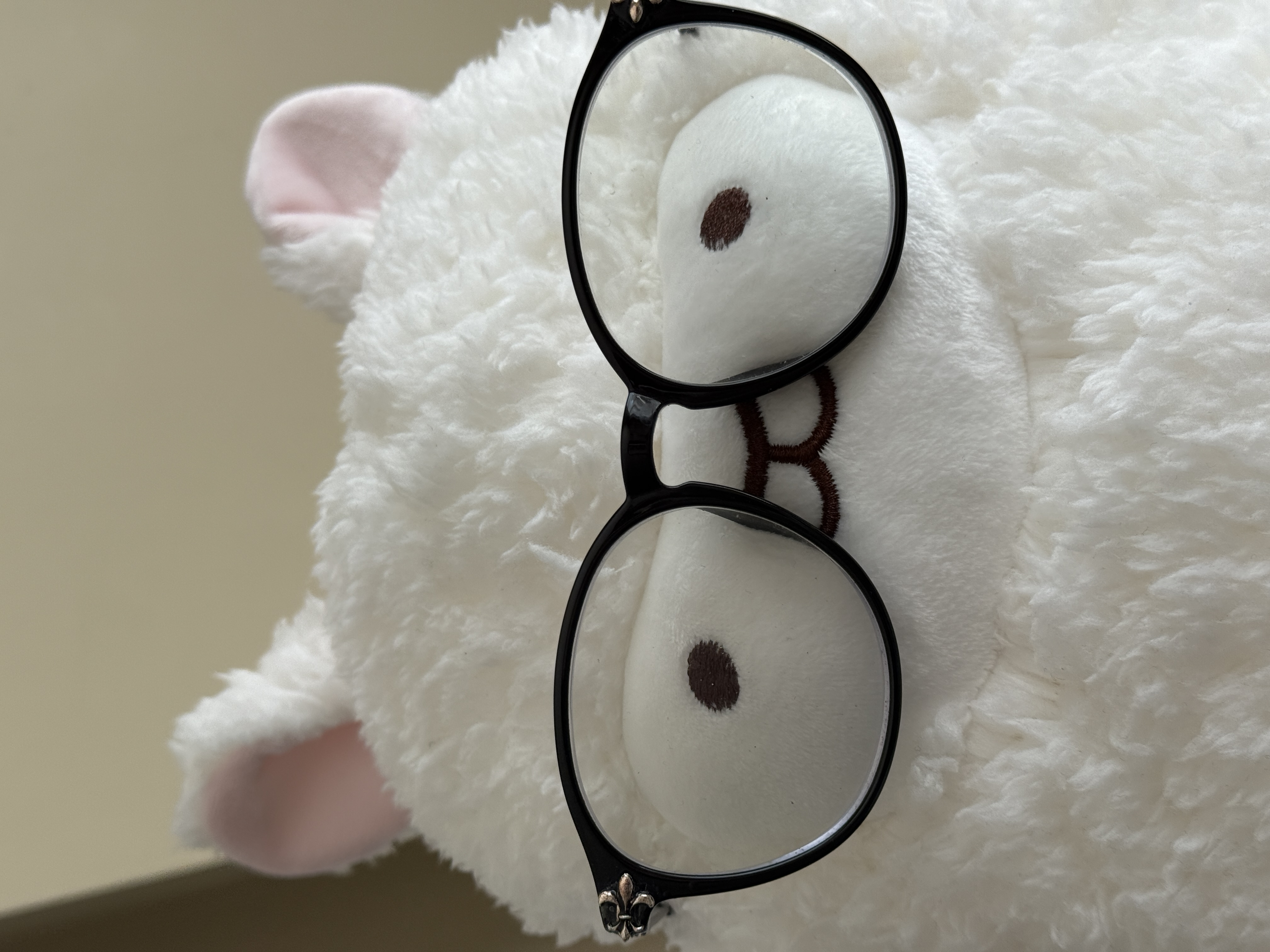 Rachel Lu self-portrait for about page